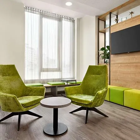 Super 8 By Wyndham *