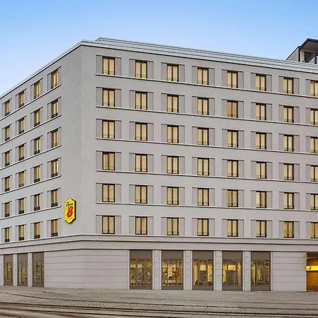 Hotel Super 8 By Wyndham *