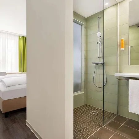 Отель Super 8 By Wyndham Хемниц